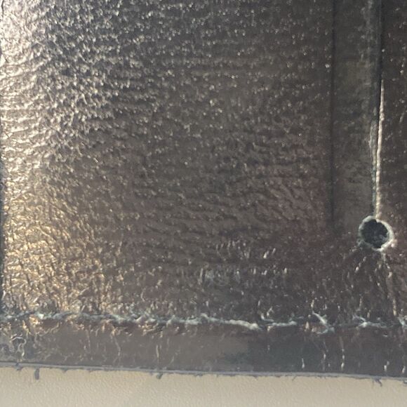 Vintage 70's Black LeatherTooled Embossed Long Wallet Boho South Western Mirror - Picture 16 of 16